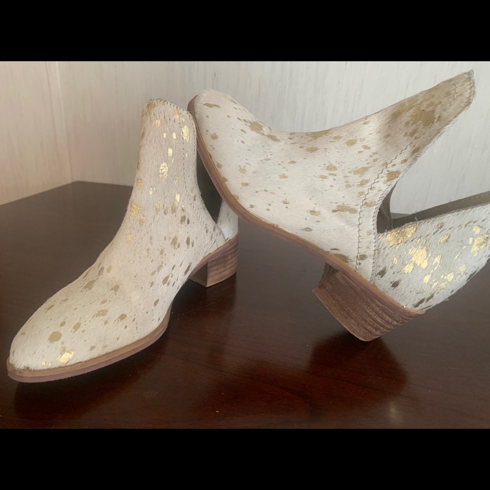 Beautiful ankle boots